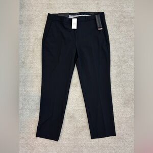 Banana Republic Avery pants in black, size 10 Regular. ( NEW WITH TAGS )